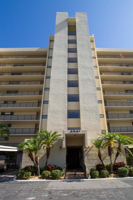 2621 COVE CAY DRIVE UNIT 401 CLEARWATER, FL 33760