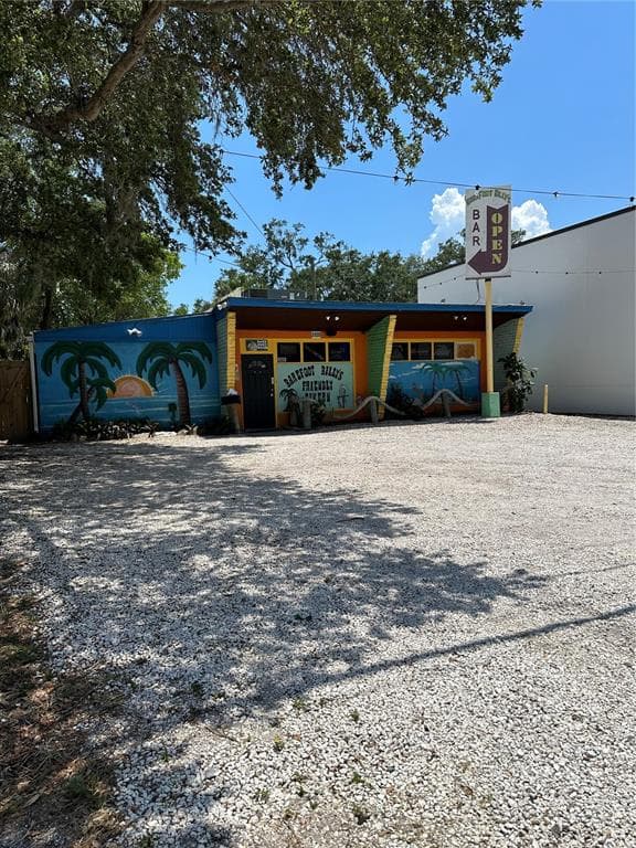3120 W GANDY BOULEVARD