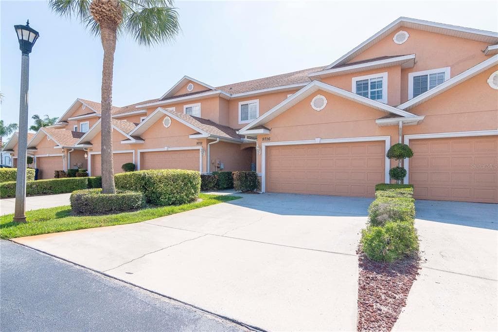 9726 TAYLOR ROSE LANE