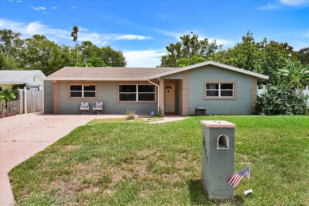1991 ASHLAND DRIVE CLEARWATER, FL 33763