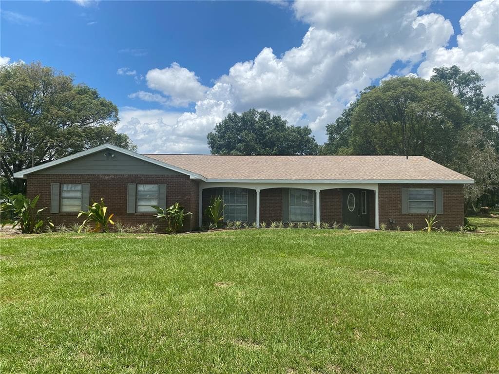 7923 LITHIA PINECREST ROAD LITHIA, FL 33547