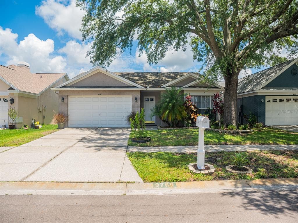 9769 FOX CHAPEL ROAD TAMPA, FL 33647