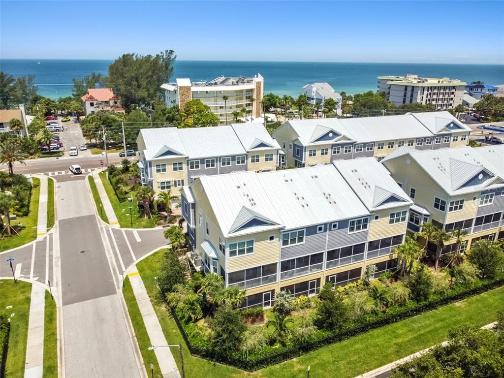 2505 CORAL COURT INDIAN ROCKS BEACH, FL 33785
