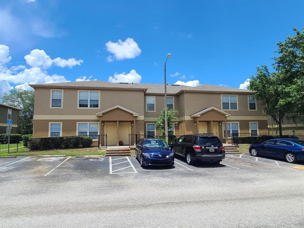 36037 DEER CREEK DRIVE UNIT 101 ZEPHYRHILLS, FL 33541