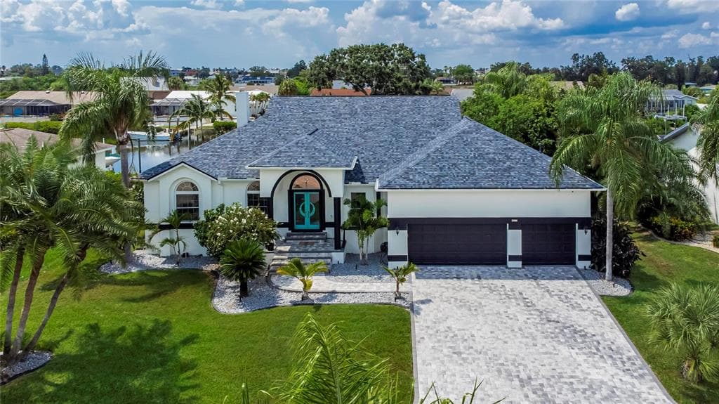 827 GOLF ISLAND DRIVE APOLLO BEACH, FL 33572