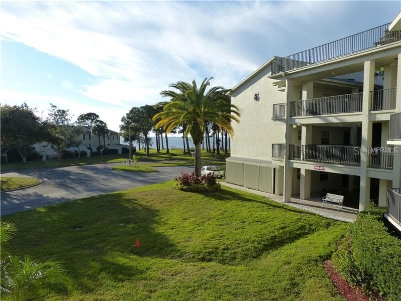 2700 BAYSHORE BOULEVARD UNIT 5301 DUNEDIN, FL 34698