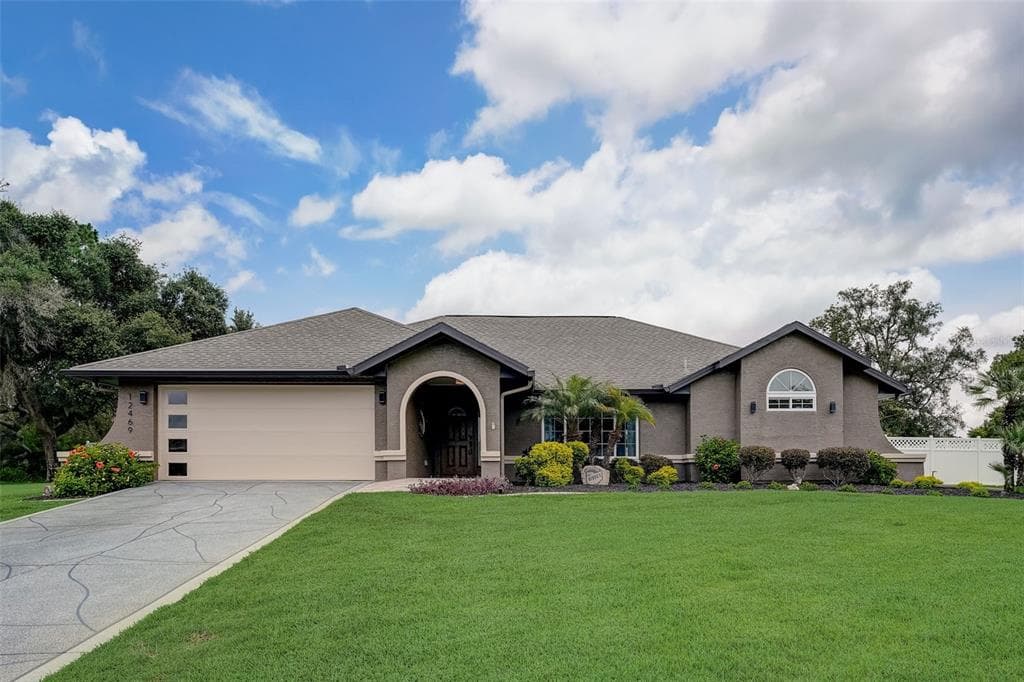 12469 WINSTON COURT