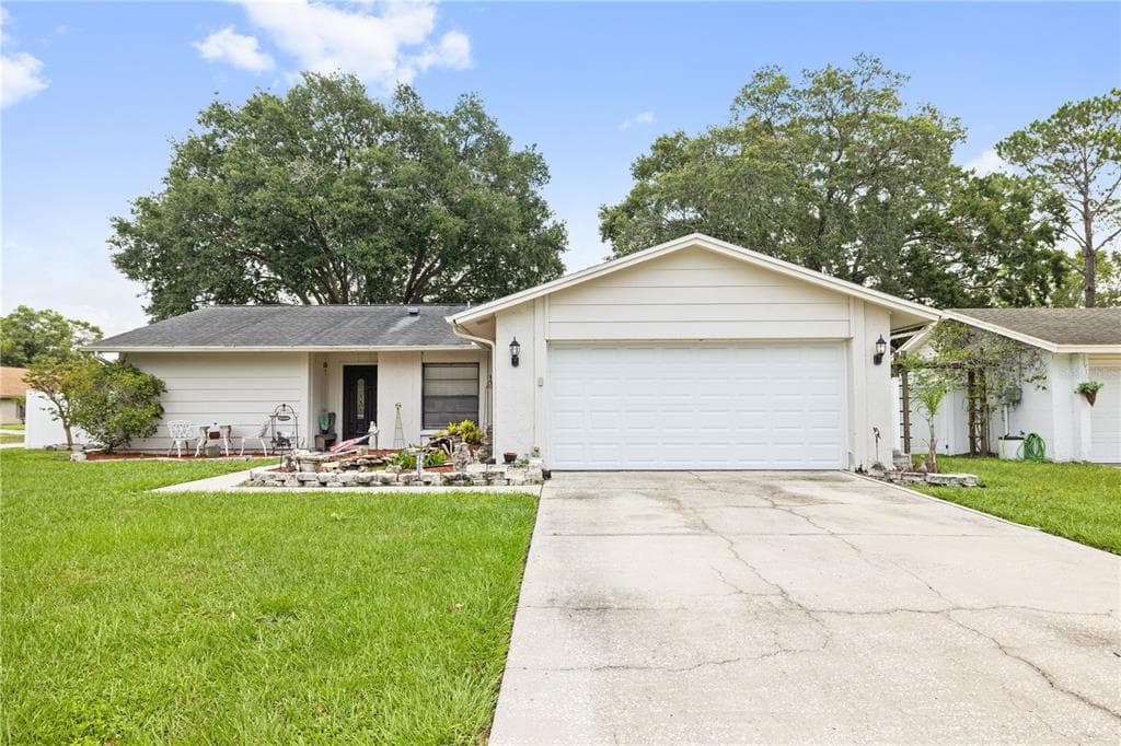 14921 GENTILLY PLACE TAMPA, FL 33624