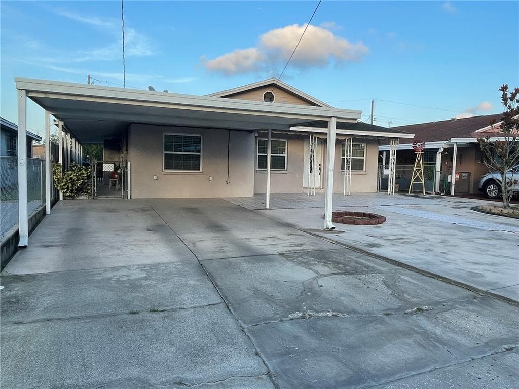 6619 N CAMERON AVENUE TAMPA, FL 33614