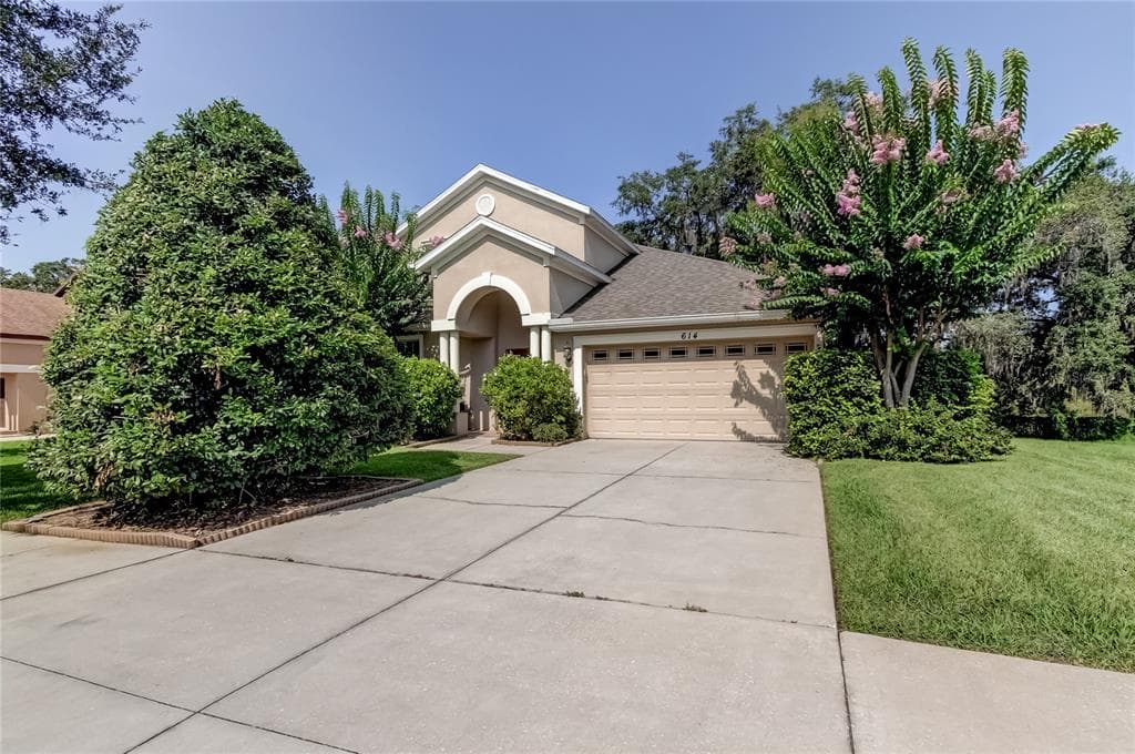614 LIMONA WOODS DRIVE BRANDON, FL 33510