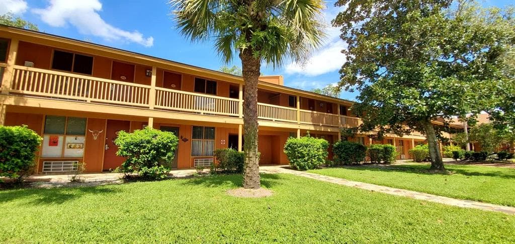 3200 RIVER RANCH BOULEVARD UNIT 225 LAKE WALES, FL 33867