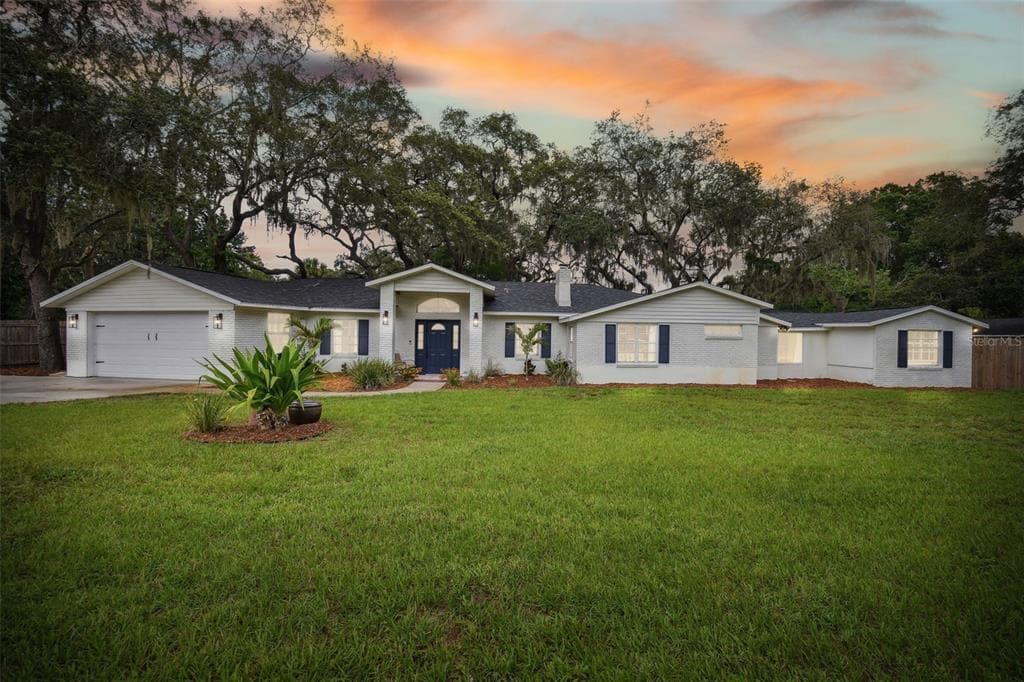2111 SEAMAN ROAD TAMPA, FL 33612