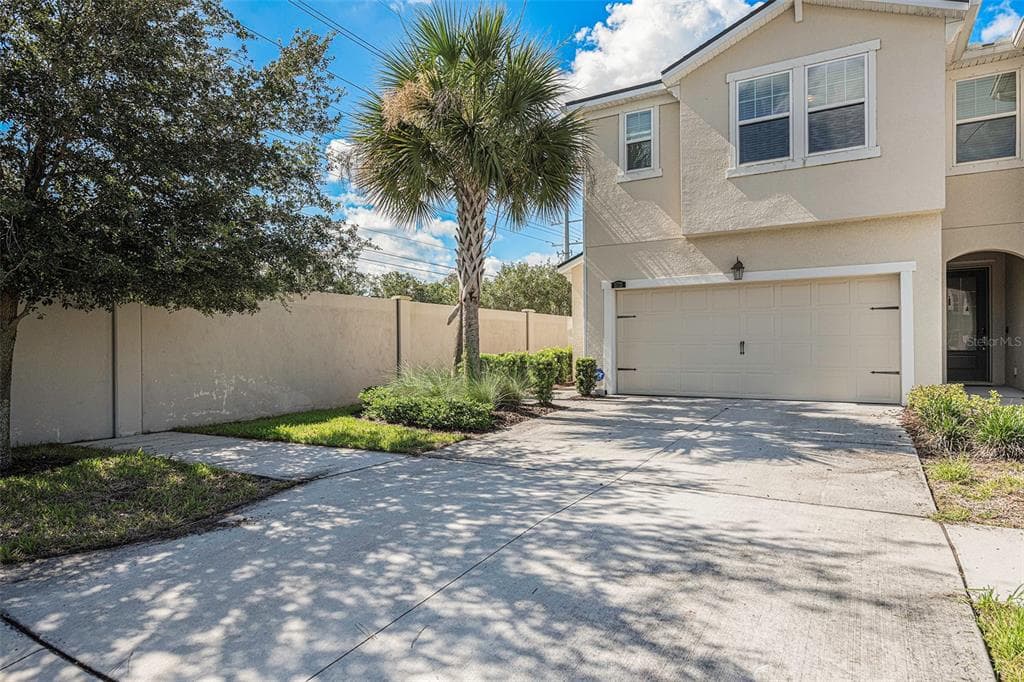 11733 WEATHERED FELLING DRIVE RIVERVIEW, FL 33569