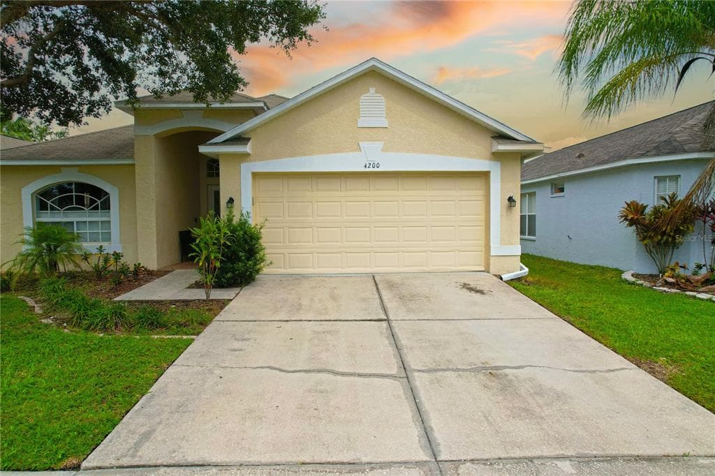 4200 MEDBURY DRIVE