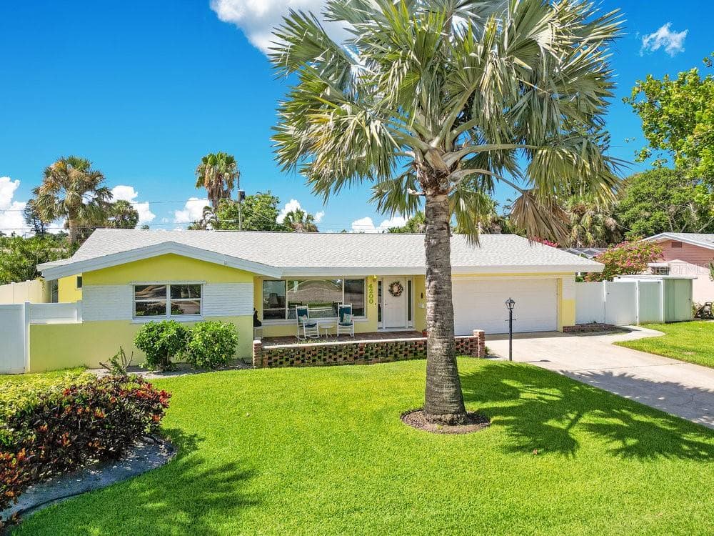 4200 49TH AVENUE S ST PETERSBURG, FL 33711