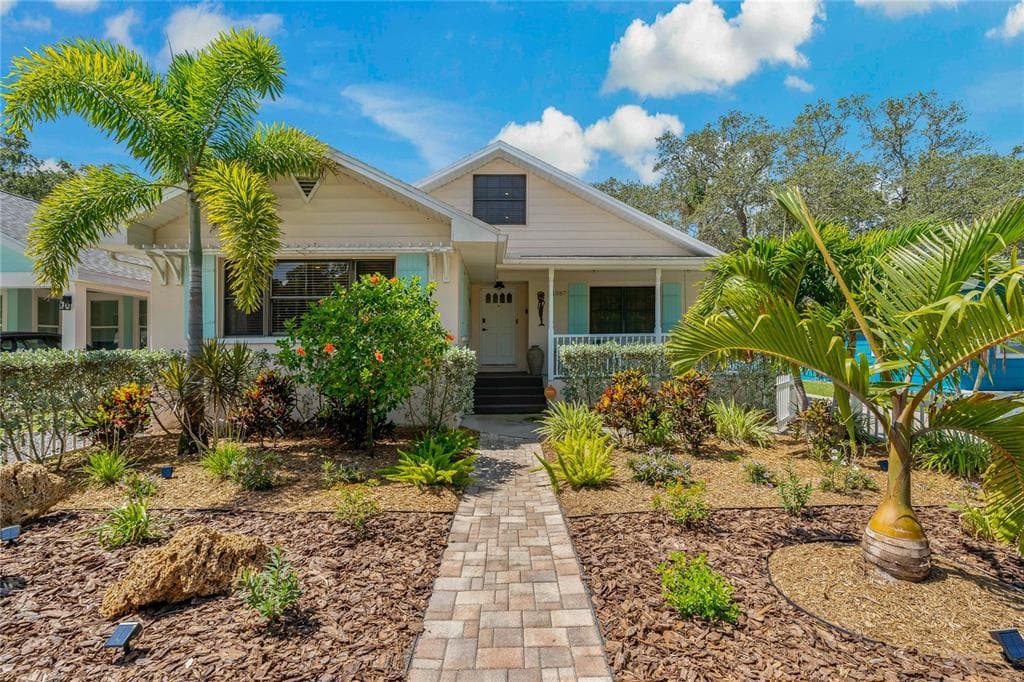 1057 SEDEEVA STREET CLEARWATER, FL 33755