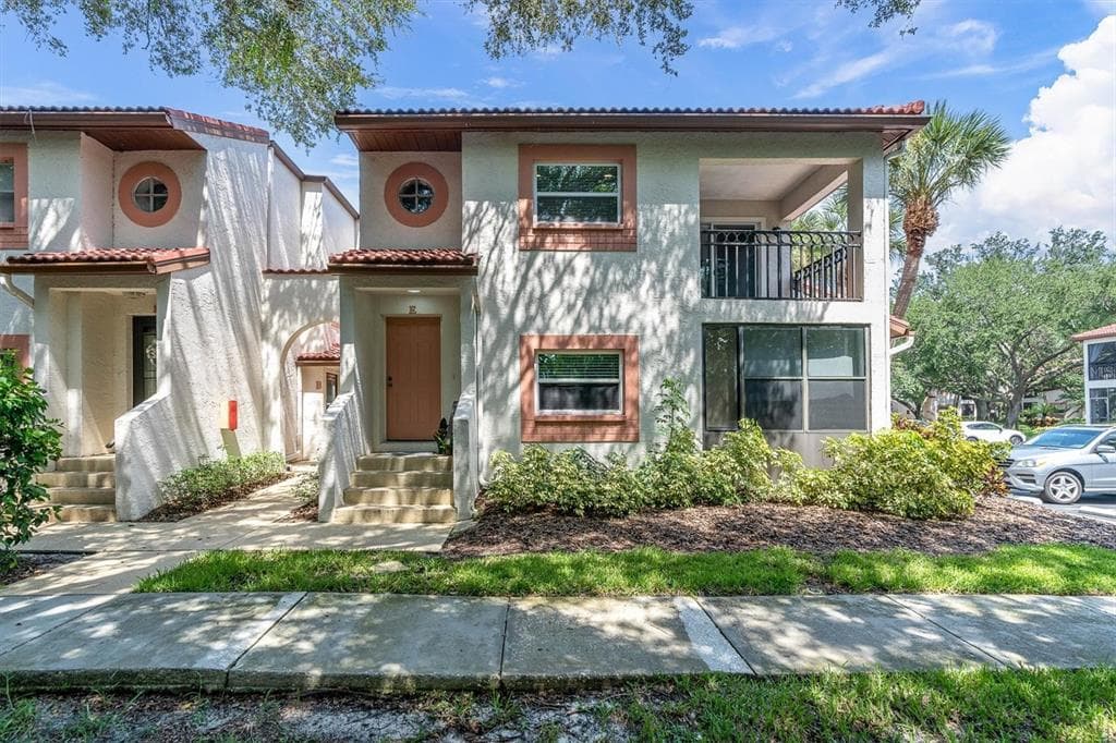 476 SANTA CRUZ PLACE NE UNIT E