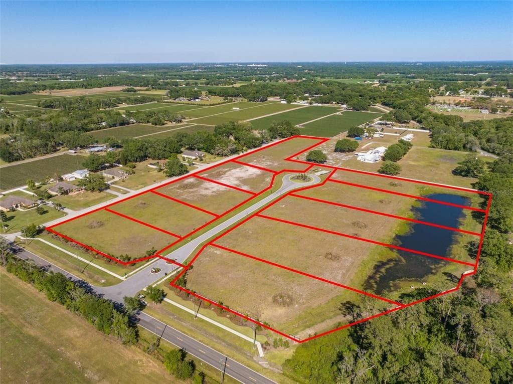 14221 PINE STRAW COURT DOVER, FL 33527