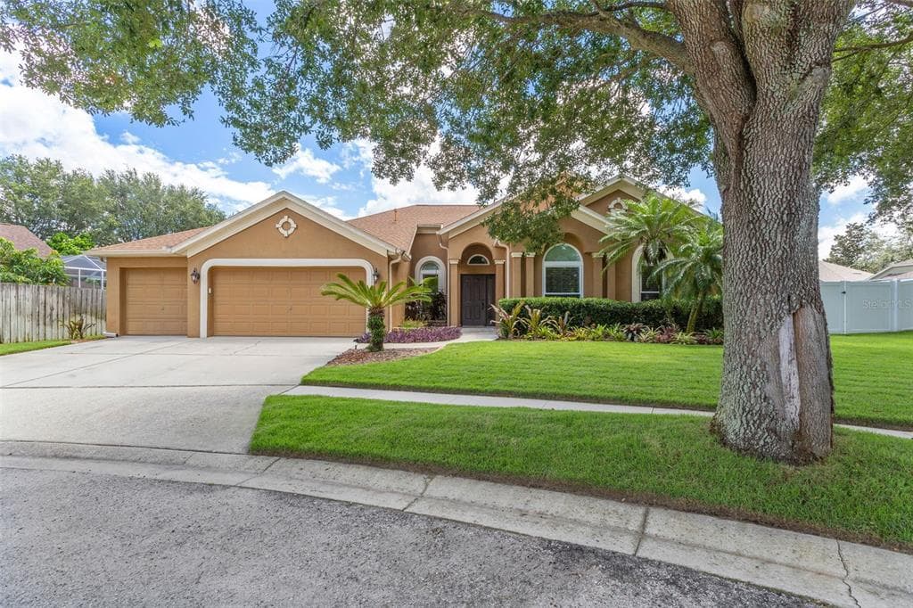 1107 CAMPHOR GLEN COURT