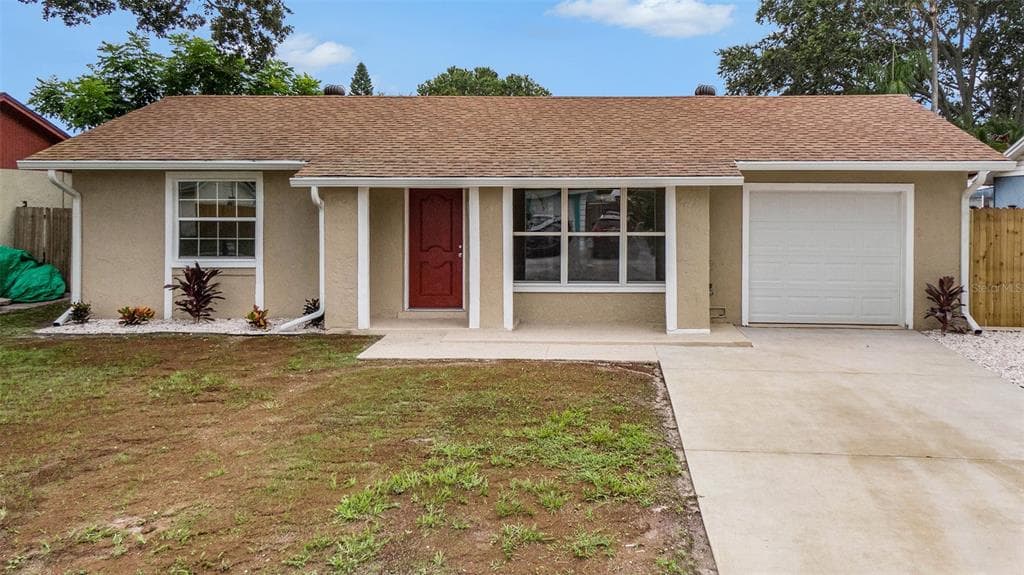 7982 POWDER HORN CIRCLE
