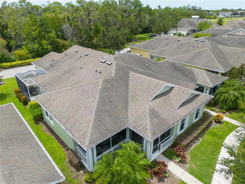 217 SUNSET CREST COURT APOLLO BEACH, FL 33572