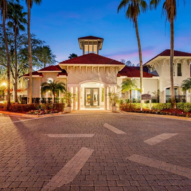 18002 RICHMOND PLACE DRIVE UNIT 127 TAMPA, FL 33647