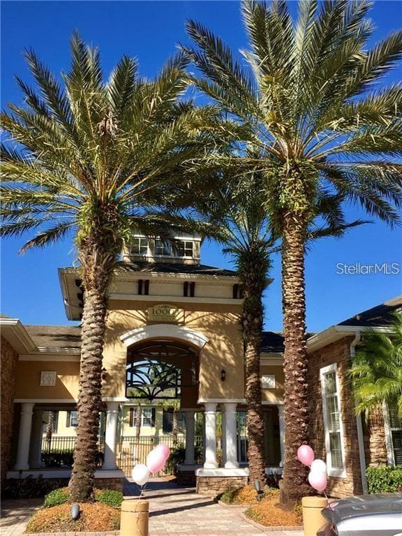 10101 COURTNEY PALMS BOULEVARD UNIT 201 TAMPA, FL 33619