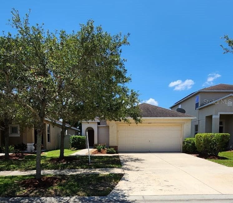 1109 WINDTON OAK DRIVE