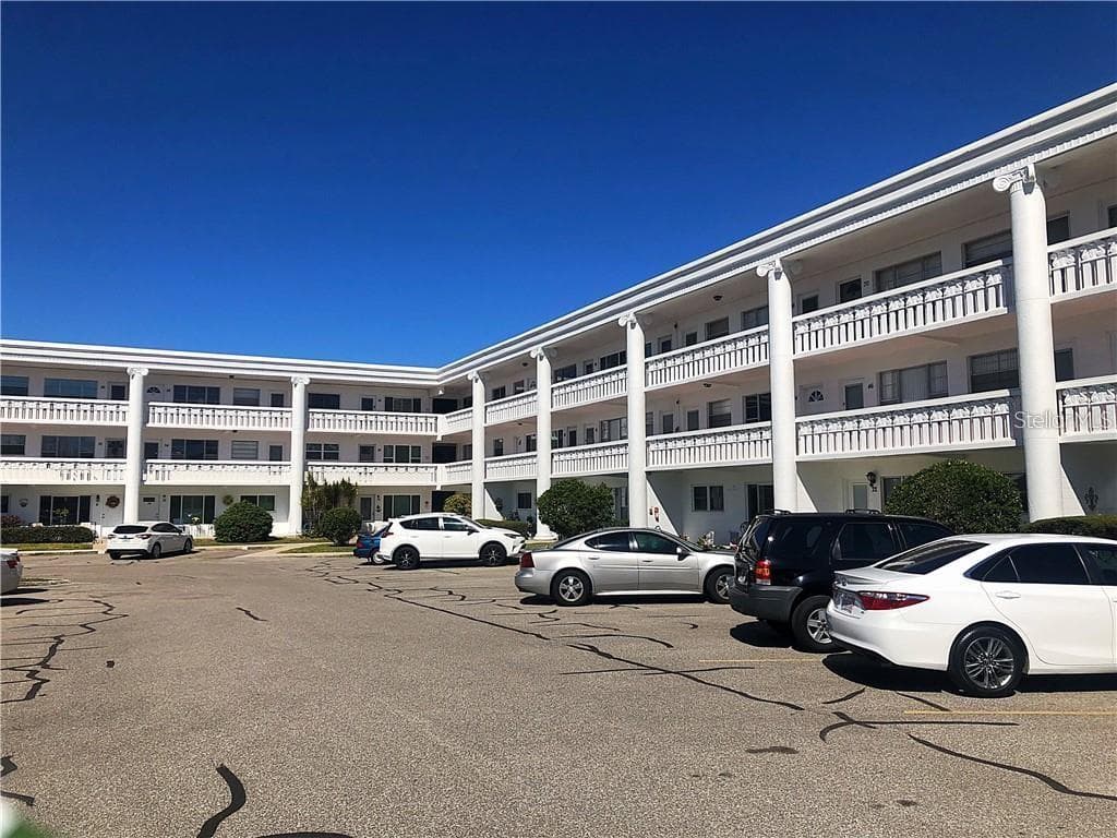2450 CANADIAN WAY UNIT 48 CLEARWATER, FL 33763