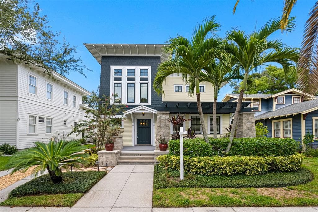 2009 W MORRISON AVENUE TAMPA, FL 33606
