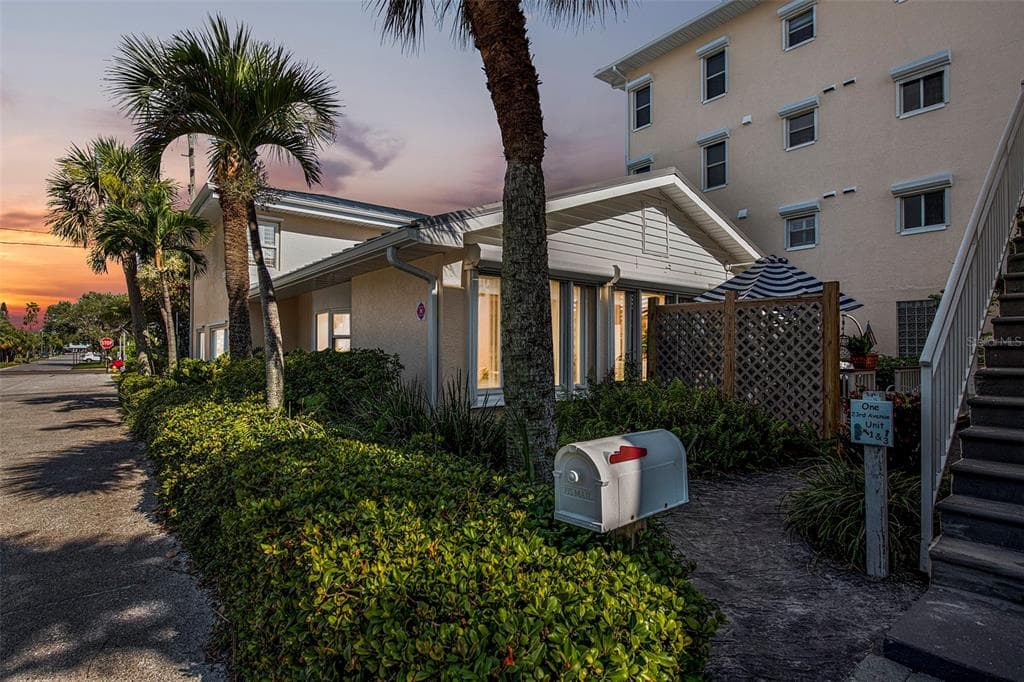 1 23RD AVENUE UNIT 1