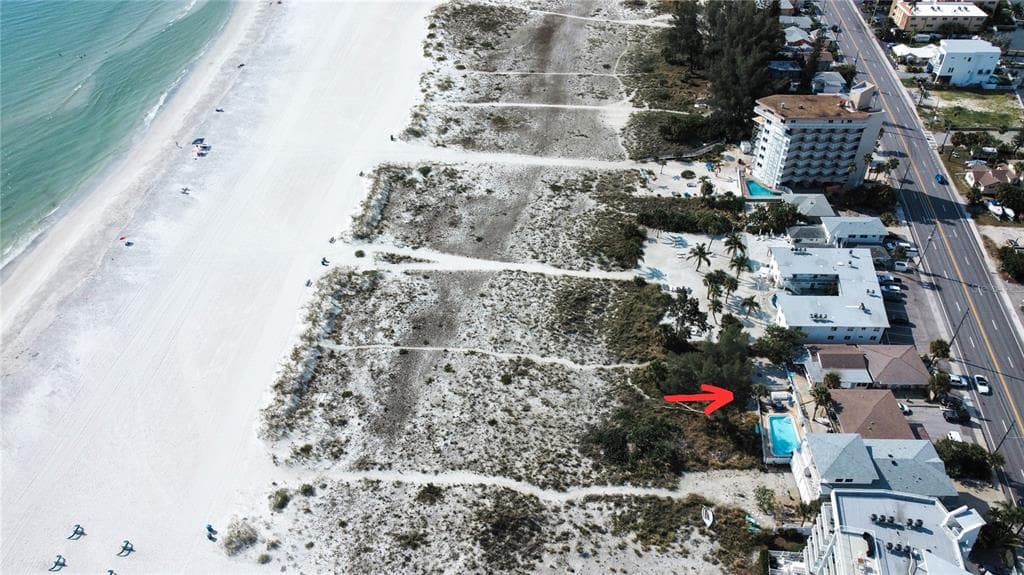 10128 GULF BOULEVARD TREASURE ISLAND, FL 33706