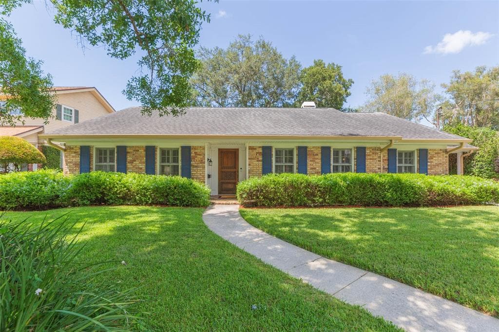 2815 LINTHICUM PLACE