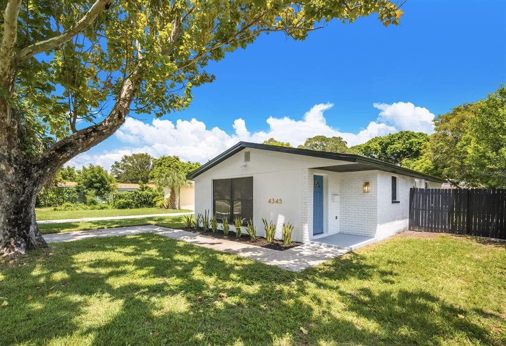 4345 20TH STREET N ST PETERSBURG, FL 33714