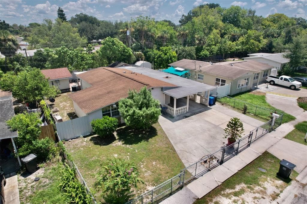 6009 MURRAY HILL DRIVE TAMPA, FL 33615