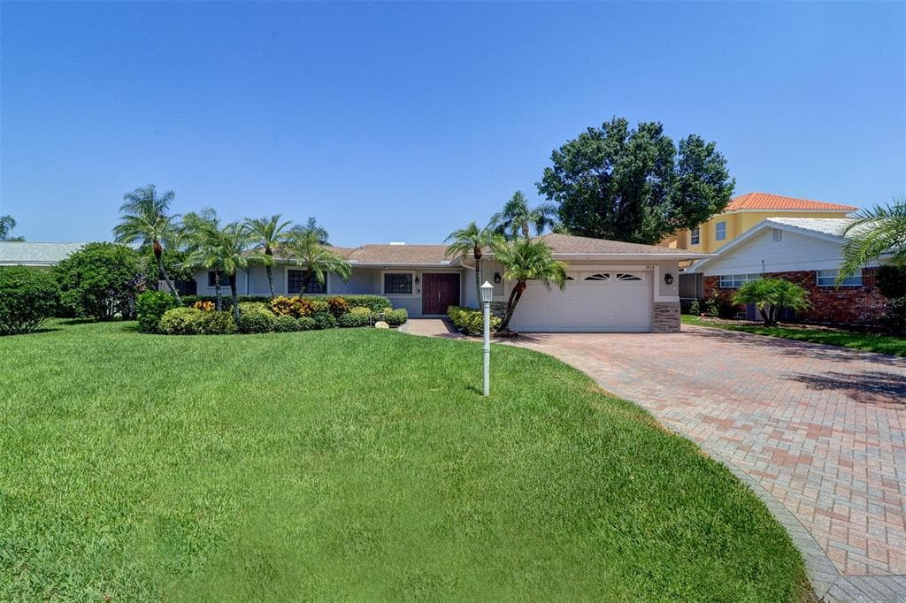 3910 VERSAILLES DRIVE