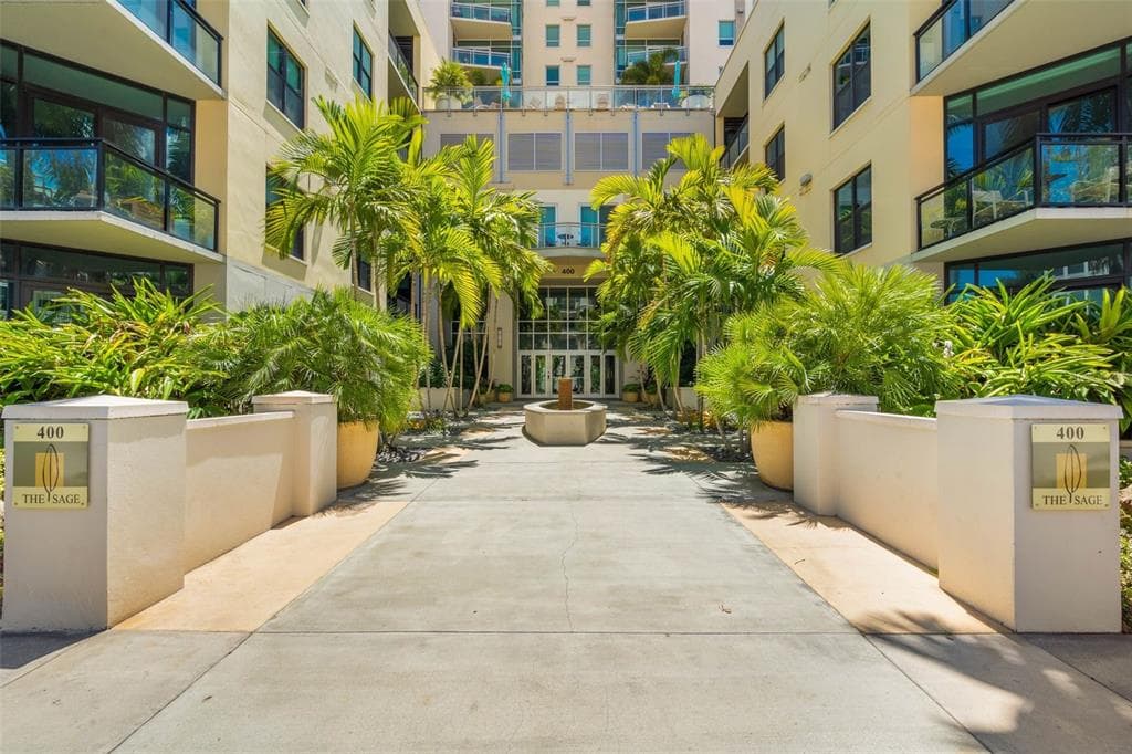400 4TH AVENUE S UNIT 607
