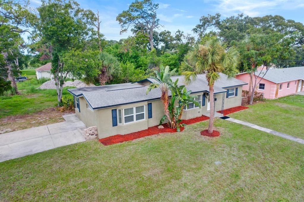 2923 38TH STREET S ST PETERSBURG, FL 33711
