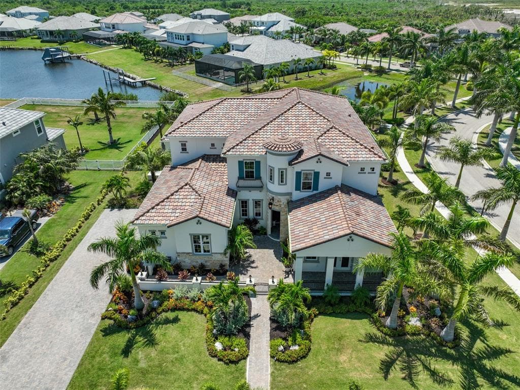 847 MANNS HARBOR DRIVE