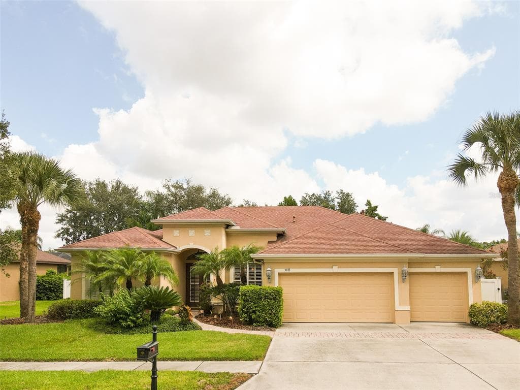 3033 SHEEHAN DRIVE