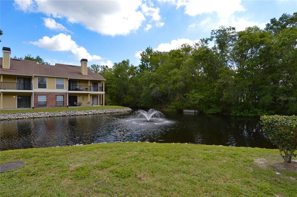 8709 FANCY FINCH DRIVE UNIT 102 TAMPA, FL 33614