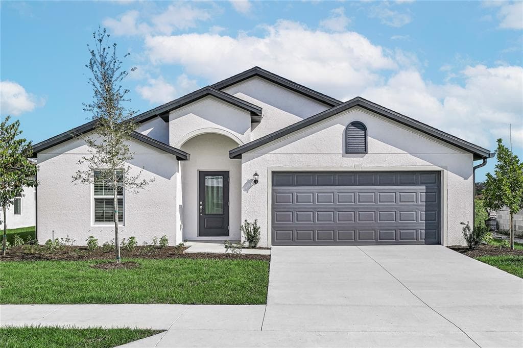 6003 DOLOSTONE DRIVE LAKELAND, FL 33811