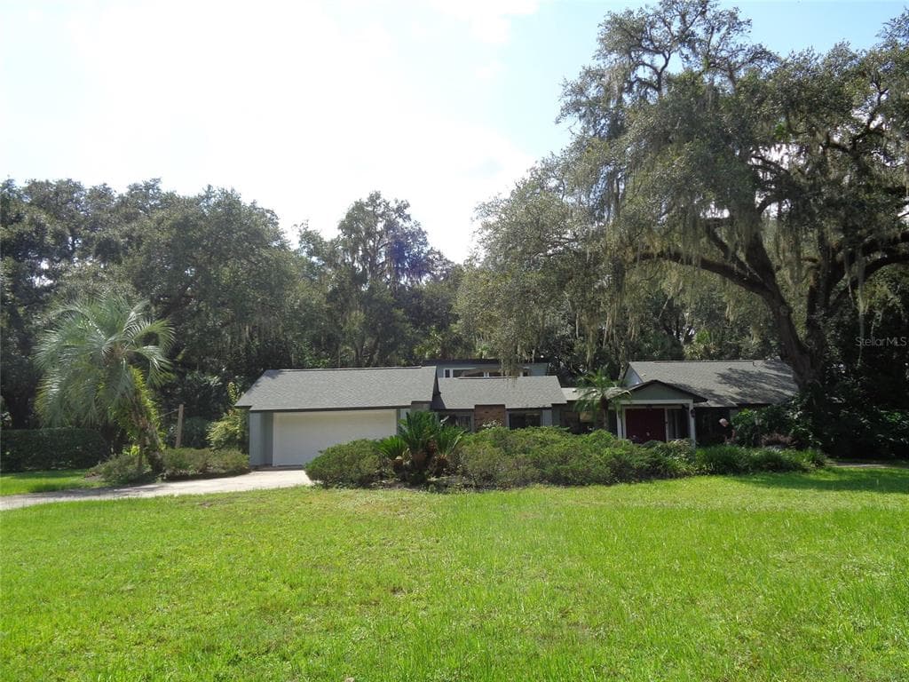 12617 GREEN OAK LANE