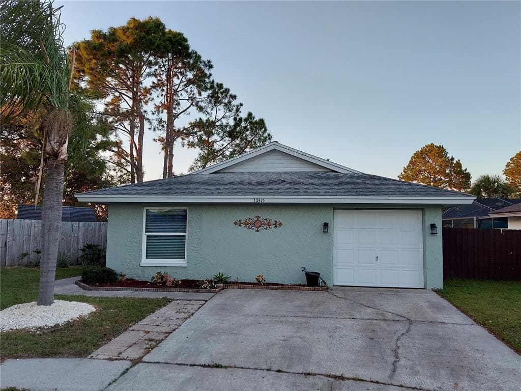 10315 CHADBOURNE DRIVE TAMPA, FL 33624
