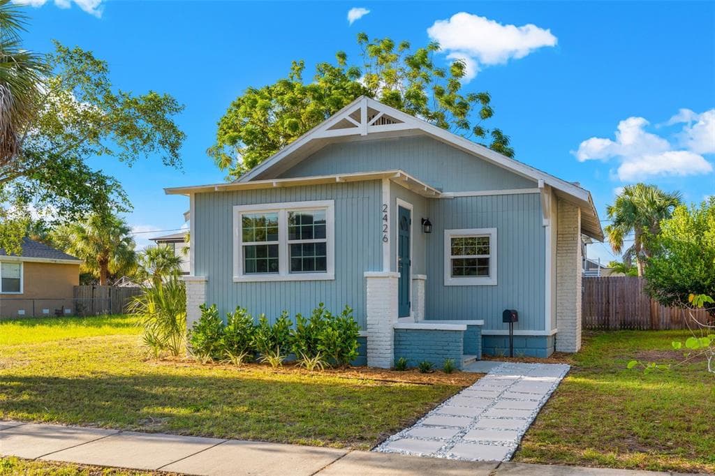 2426 3RD AVENUE S ST PETERSBURG, FL 33712