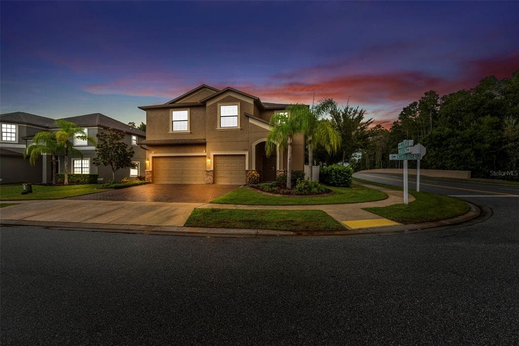 12447 CRESTRIDGE LOOP