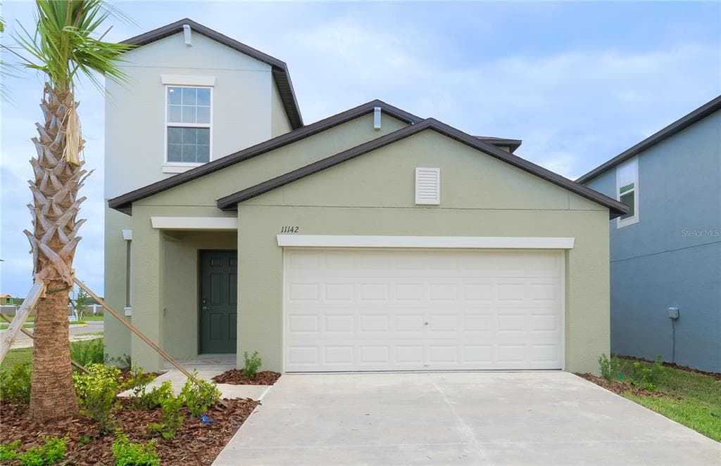 11142 RADIANT SHORE LOOP