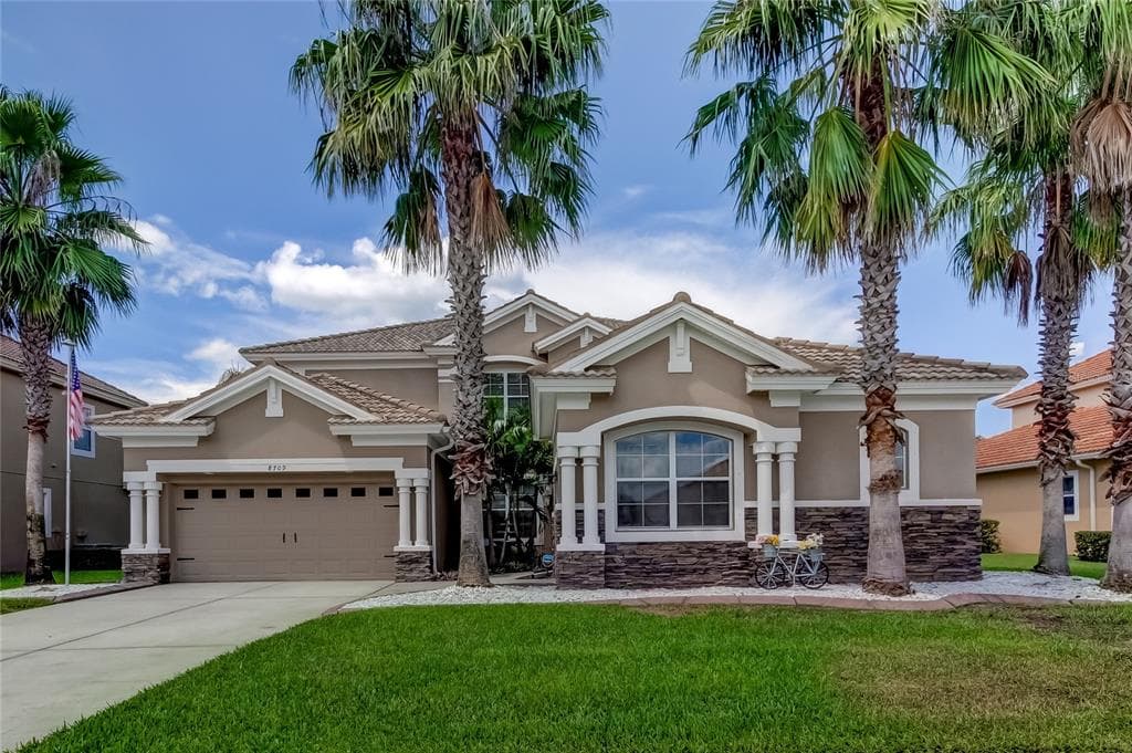 8709 CREEDMOOR LANE