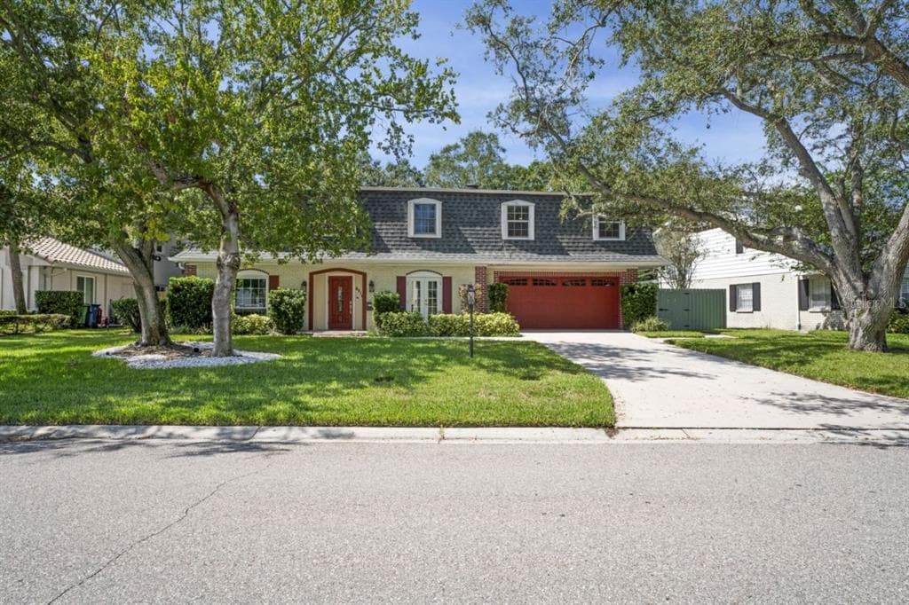 4916 W BAY WAY DRIVE TAMPA, FL 33629