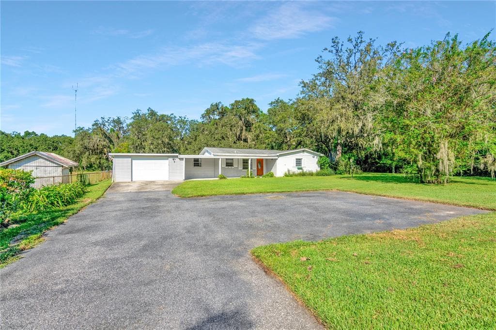 16145 BOYETTE ROAD